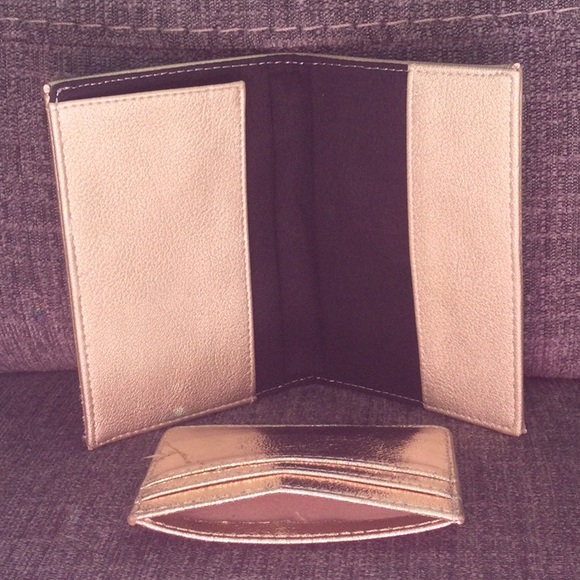 🌎 Passport & Card Wallet 💳 - Picture 2 of 2